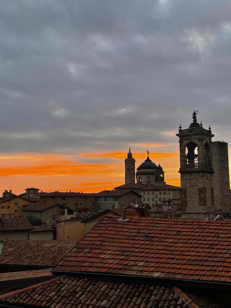Silvia Suite - Appartamento Citta Alta Bergamo Eksteriør bilde